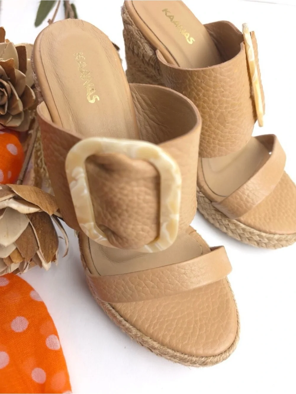 Kaanas Women’s Tan Wedge Slide Sandals with Decorative Buckle Sz 6